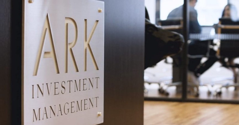 Ark Invest Кэти Вуд подала заявку на создание биткоин-ETF в США